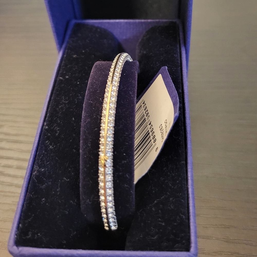 Swarovski Crystal  Bangle Bracelet White - Gold Plating New In Original Box